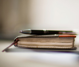 Hihetetlenül balszerencsés volt Anne Frank édesapja, aki kiadta lánya naplóját