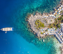 Stabil kereslet Törökország iránt – a magyar utazók száma tovább nő, miközben új trend erősödik a turizmusban