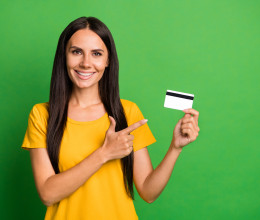 Ettől tönkremehet a bankkártyád, így nem szabadna tárolni, vagy használni
