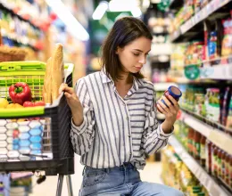 Használhatod a saját táskádat bevásárlás közben? Minden nagy üzletlánc közleményt adott ki