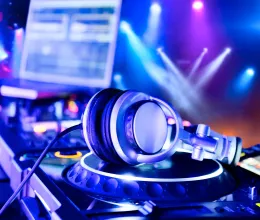 Ő lett a világ legjobb DJ-je 2025-ben