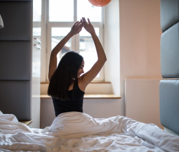 Így tudsz ébresztőóra nélkül időre felébredni – a tested titkos órája mindent tud