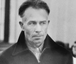 Ilyen volt a szörnyeteg Ed Gein anyja a valóságban: Augusta Isten nevében terrorizálta a gyerekét Ilyen volt a szörnyeteg Ed Gein anyja a valóságban: Augusta Isten nevében terrorizálta a gyerekét