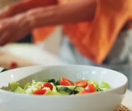 Ez a legjobb 3 összetevős vacsora a bélrendszernek: segíti a fogyást, beindítja az anyagcserét, és még finom is Ez a legjobb 3 összetevős vacsora a bélrendszernek: segíti a fogyást, beindítja az anyagcserét, és még finom is