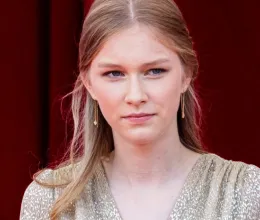 Ránija lányai a nyomába sem érhetnek ennek a meseszép belga hercegnőnek: a 17 éves Eleonóráért rajong most mindenki