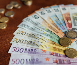 Ekkor már tényleg bevezethetik az eurót Magyarországon – Varga Mihály is megszólalt