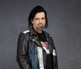 Kincsvadászok: Fejes Tamás a licit előtt a pajzán vetkőzésre terelte a szót