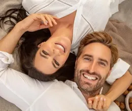 Nemcsak otthon, a munkában is társak: így támogatja Bódi Sylvi párját a mindennapok kihívásaiban Nemcsak otthon, a munkában is társak: így támogatja Bódi Sylvi párját a mindennapok kihívásaiban