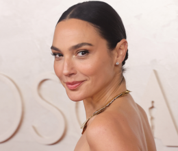 Gal Gadot testre simuló ruhában mutatta meg hibátlan alakját: nem volt nála szebb Gal Gadot testre simuló ruhában mutatta meg hibátlan alakját: nem volt nála szebb