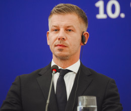 Zéró tolerancia a gyerekekre káros tartalmakra, döntött a parlament az új módosításokról Zéró tolerancia a gyerekekre káros tartalmakra, döntött a parlament az új módosításokról