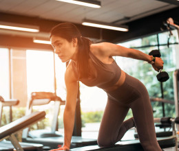 Nem mindegy, hogy súlyzózol vagy erősítesz – mutatjuk a különbségeket Nem mindegy, hogy súlyzózol vagy erősítesz – mutatjuk a különbségeket