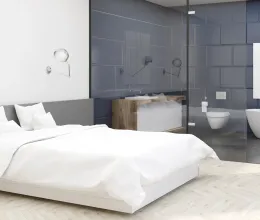 Egybenyitott fürdő- és hálószoba trend: fotón jól mutat, de a valóságban akár csődbe is vihet