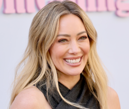 Csalódtak Hilary Duff rajongói: a színésznő szívből utálta a legikonikusabb filmbeli ruháját Csalódtak Hilary Duff rajongói: a színésznő szívből utálta a legikonikusabb filmbeli ruháját
