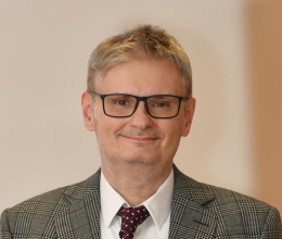 Szavaztak a nézők, hogy ismét a tévében akarják-e látni Jáksó Lászlót