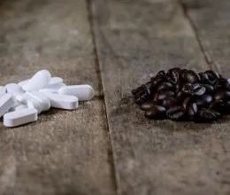 Kávéval veszed be ezt a 4 vitamint? Azonnal hagyd abba! Kávéval veszed be ezt a 4 vitamint? Azonnal hagyd abba!