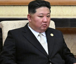 Ez történne Észak-Koreával, ha Kim Dzsongun hirtelen meghalna: titokzatos utód örökölhetné a diktátor hatalmát Ez történne Észak-Koreával, ha Kim Dzsongun hirtelen meghalna: titokzatos utód örökölhetné a diktátor hatalmát