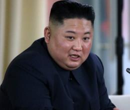 Kim Dzsongun szigorúan tiltja ennek az egy szónak a használatát: büntetés jár érte, ha valaki mégis kimondja Kim Dzsongun szigorúan tiltja ennek az egy szónak a használatát: büntetés jár érte, ha valaki mégis kimondja