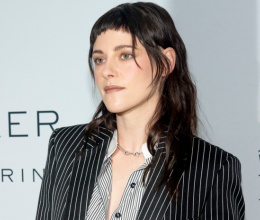 Kristen Stewart pucérruhájára nehéz szavakat találni: a rajongók csak kapkodják a fejüket a merész megjelenéstől