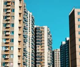 Nem csoda, hogy már a szakértők is aggódnak: tovább gyűrűzik az ingatlanválság a világ második legnagyobb gazdaságában