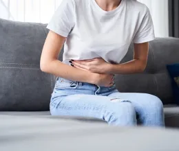 Ez a népszerű fogyókúrás gyógynövény súlyosan károsíthatja a májat: kórházba is kerülhetsz tőle