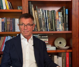Neves ügyvéd árulta el Matolcsy Ádám kiadatásának a részleteit, nem lesz egyszerű menet