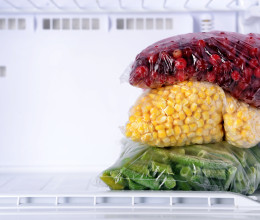 Tényleg kevesebb áramot zabál majd a mélyhűtő, ha ezt beleteszed?