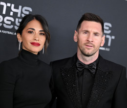 Ezt a fürdőruhát mintha Messi feleségére öntötték volna, valósággal tündököl benne Ezt a fürdőruhát mintha Messi feleségére öntötték volna, valósággal tündököl benne