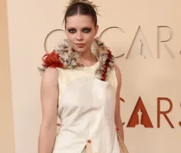 Divatkatasztrófa a 2026-os Oscar-gálán: ők voltak a díjátadó legrosszabbul öltözött sztárjai – Fotók Divatkatasztrófa a 2026-os Oscar-gálán: ők voltak a díjátadó legrosszabbul öltözött sztárjai – Fotók