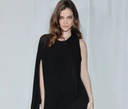 Palvin Barbi mindenkit maga mögé utasított a vörös szőnyegen: ő volt a legdögösebb Milánóban Palvin Barbi mindenkit maga mögé utasított a vörös szőnyegen: ő volt a legdögösebb Milánóban