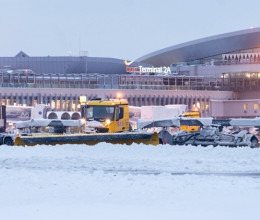 A szélsőséges időjárás miatt lezárták a Liszt Ferenc repülőteret