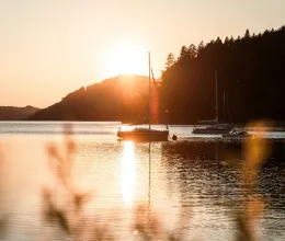 Romantikus helyszínek a Balatonnál, ahol tökéletes lehet a nagy kérdés