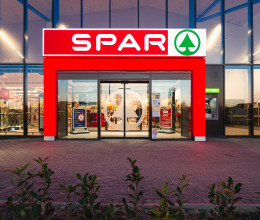 Virsli, hot-dog, ready-to-eat: látványosan bővíti kínálatát a SPAR