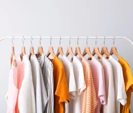 6 trendi nyári szín: ezek a legmenőbb árnyalatok 2025-ben