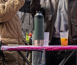 Miért visznek a belgák vasalódeszkát a buliba? Miért visznek a belgák vasalódeszkát a buliba?