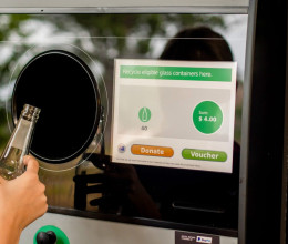 Világszintű megítélésünket rontja a palackbiznisz, sorra húznak el mellettünk az európai országok Világszintű megítélésünket rontja a palackbiznisz, sorra húznak el mellettünk az európai országok