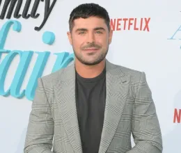 Ez a 16 évvel fiatalabb, elképesztően gyönyörű énekesnő lehet Zac Efron új barátnője: a rajongók kiakadtak