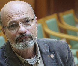 Kánikula: dr. Zacher Gábor szerint ezt érdemes inni víz helyett a hétvégén
