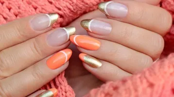 Felejtsd el a klasszikus francia manikűrt: idén tavasszal minden nő ilyen körmöket akar