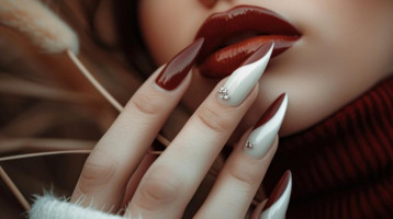 Mindenki ezt kéri januárban a körmösétől: kövesd te is a legújabb manikűrtrendeket