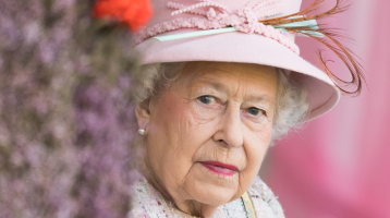 Nem akárhogy reagált II. Erzsébet, amikor valaki megszegte a szabályt: a királynő sosem fogta vissza magát