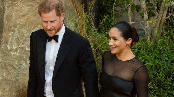 Lebukott: ezt csinálta Harry herceg, mielőtt először randizott Meghannal 