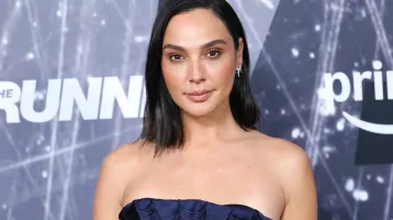 Gal Gadot mindenkit megbabonázott a vörös szőnyegen: még évekig erről a ruháról fogunk beszélni, annyira gyönyörű – Fotók Gal Gadot mindenkit megbabonázott a vörös szőnyegen: még évekig erről a ruháról fogunk beszélni, annyira gyönyörű – Fotók