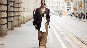 Ezért a nadrágért rajongnak a nők idén tavasszal: 7 cipő, amivel nem lesz slampos az összhatás Ezért a nadrágért rajongnak a nők idén tavasszal: 7 cipő, amivel nem lesz slampos az összhatás