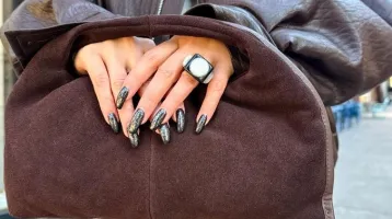 A kaviár körmökért rajong most minden nő - Biztos, hogy nem látsz ma ennél gyönyörűbb manikűrtrendet