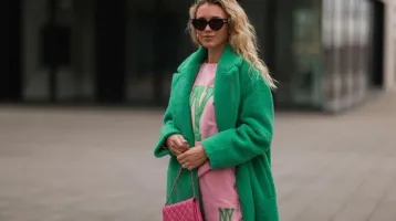 Ez a téli szezon legnagyobb divattrendje: 5 egyszerű stylingtrükk, amivel nem lesz slampos az összhatás