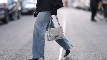 Ezek a farmerek működnek igazán a midsize alkatú nőkön: hosszú lábakat és bomba feneket varázsolnak