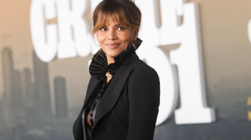 Az 59 esztendős Halle Berry dögösebb, mint valaha: a színésznő olyan csúcsformában van, hogy évtizedeket is letagadhatna