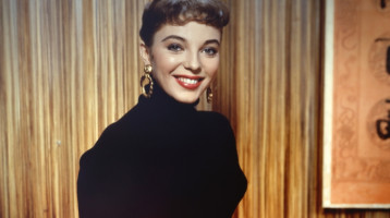 Döbbenet, hogy fest ma, 92 évesen a 80-as évek legendás sorozatsztárja: elképesztő, ahogyan kinéz Döbbenet, hogy fest ma, 92 évesen a 80-as évek legendás sorozatsztárja: elképesztő, ahogyan kinéz