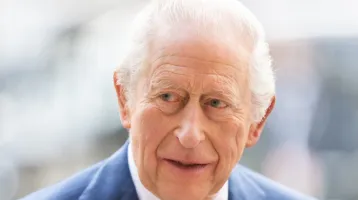 Csak az egyik unokája fényképét tette ki otthon Károly király: ez az oka annak, hogy a többi gyerekről nincs fotó