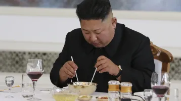 Elképesztő, mit reggelizik egy nap Kim Dzsongun: ezek a diktátor kedvenc fogásai Elképesztő, mit reggelizik egy nap Kim Dzsongun: ezek a diktátor kedvenc fogásai
